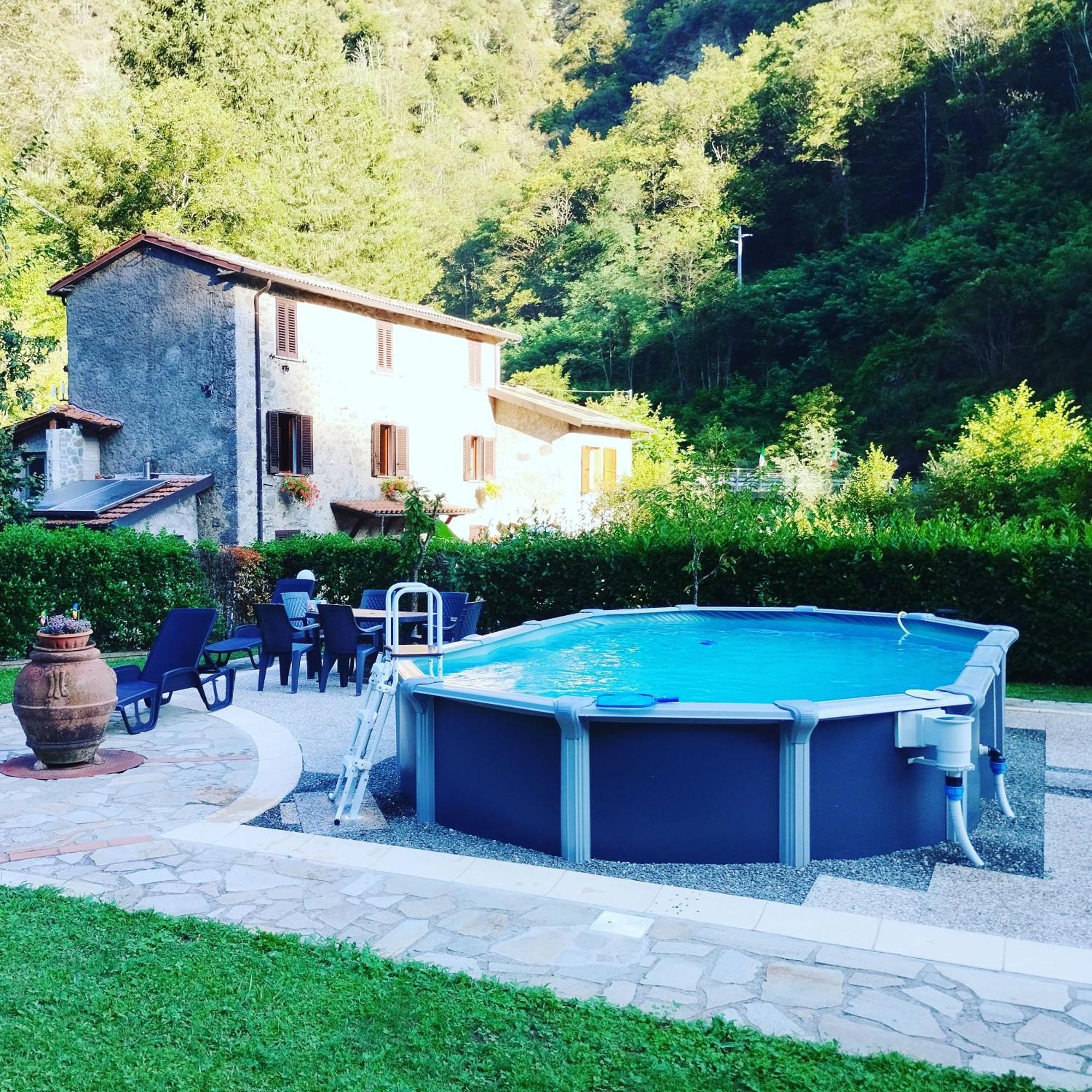Casa Vacanze Il Boscaccio "Casa Massimo" Fornovolasco Exteriör bild