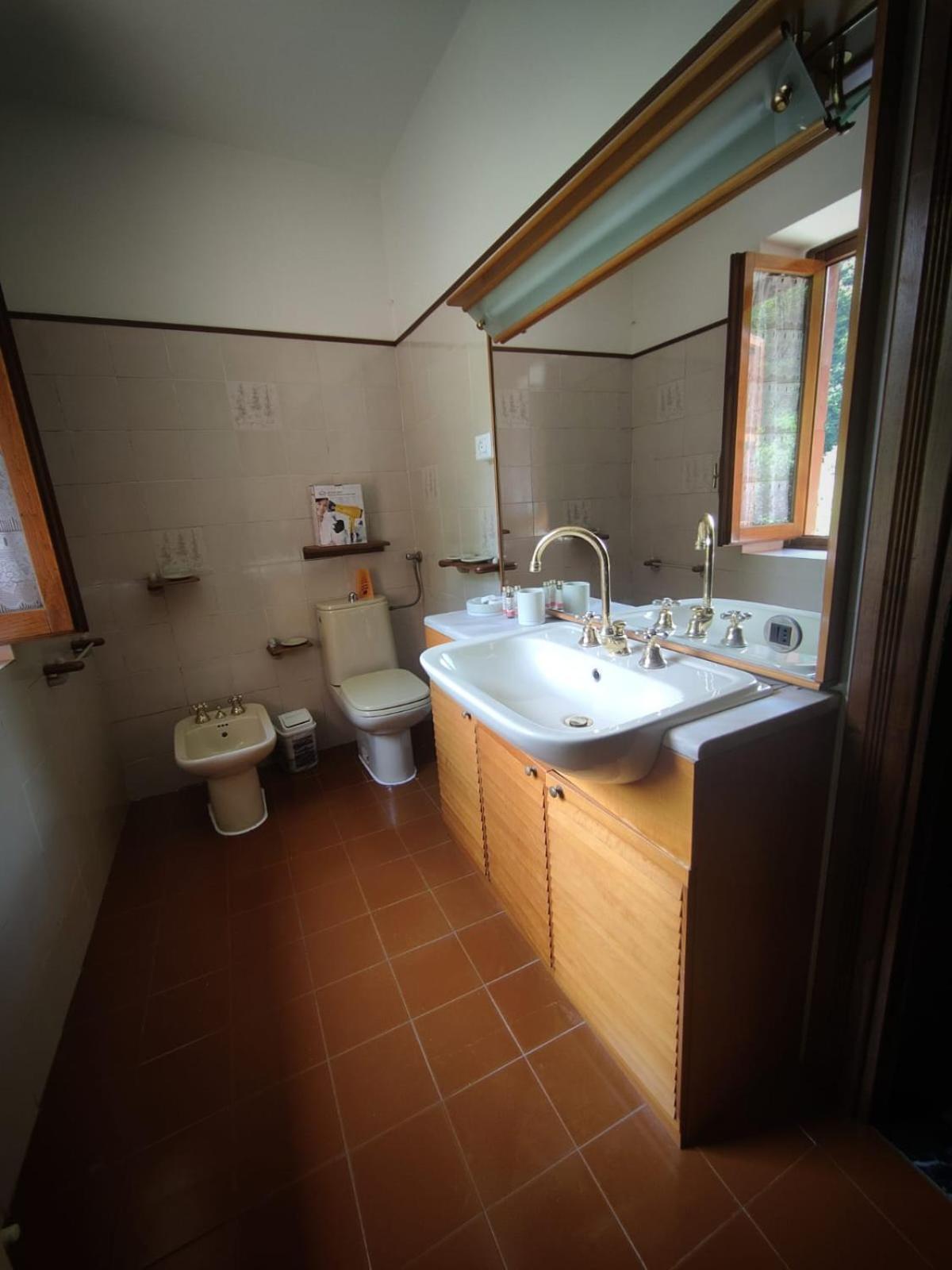 Casa Vacanze Il Boscaccio "Casa Massimo" Fornovolasco Exteriör bild