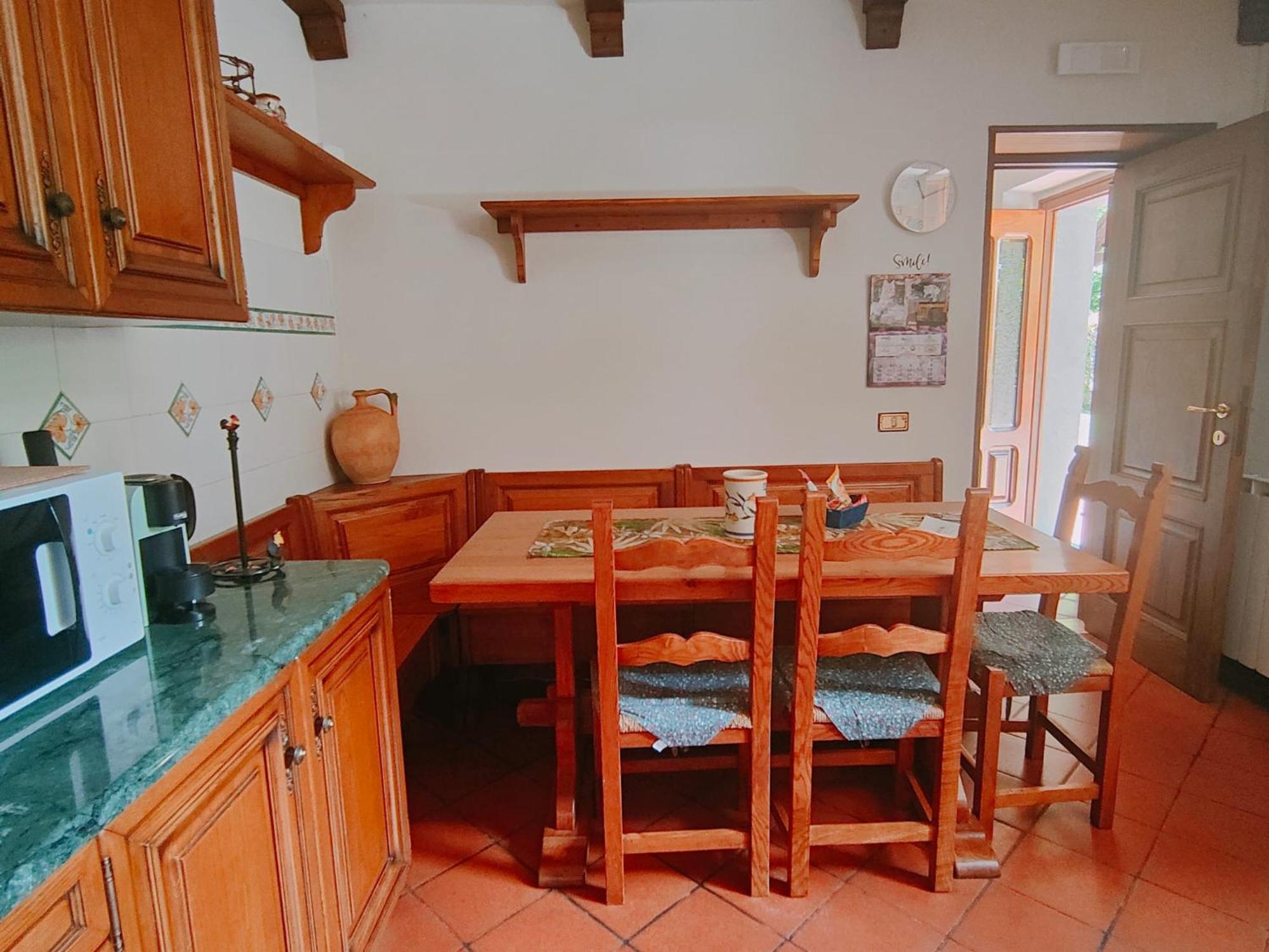 Casa Vacanze Il Boscaccio "Casa Massimo" Fornovolasco Exteriör bild
